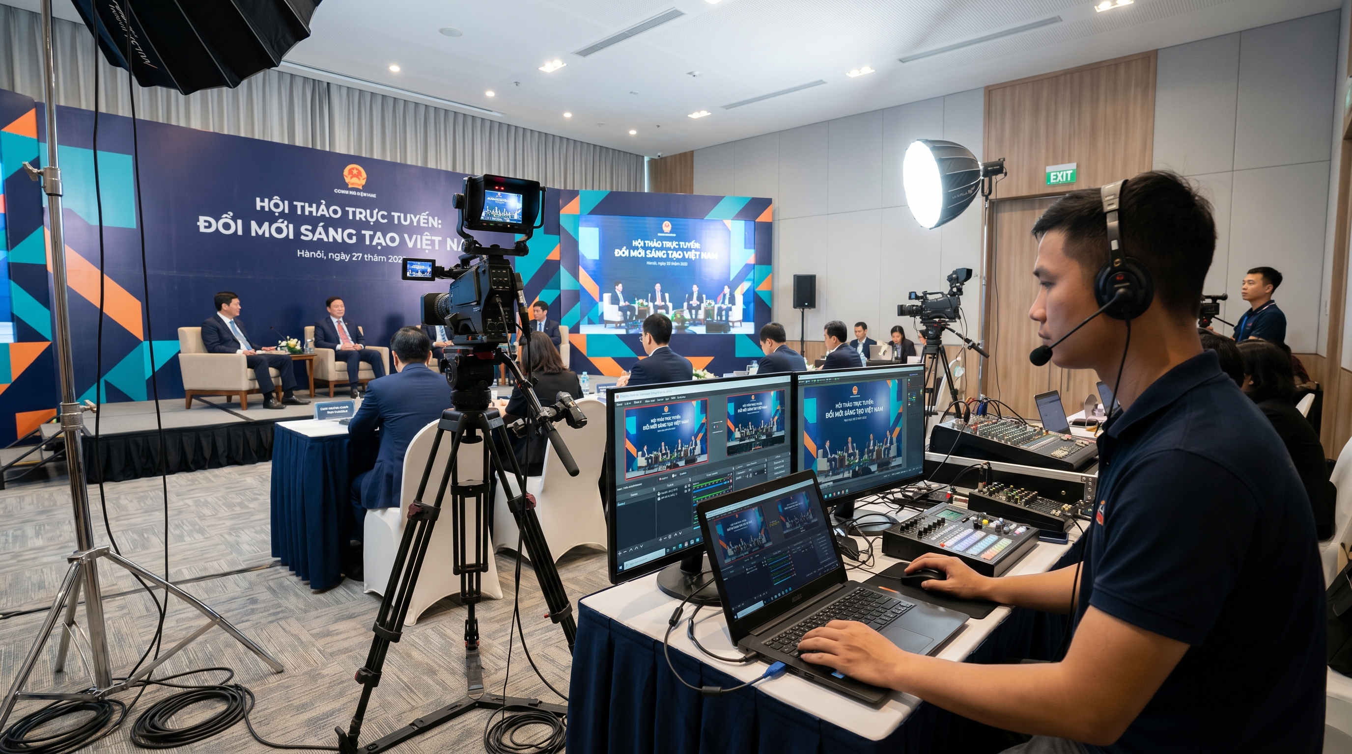 Camera và thiết bị livestream cho thuê phục vụ hội nghị đào tạo trực tuyến