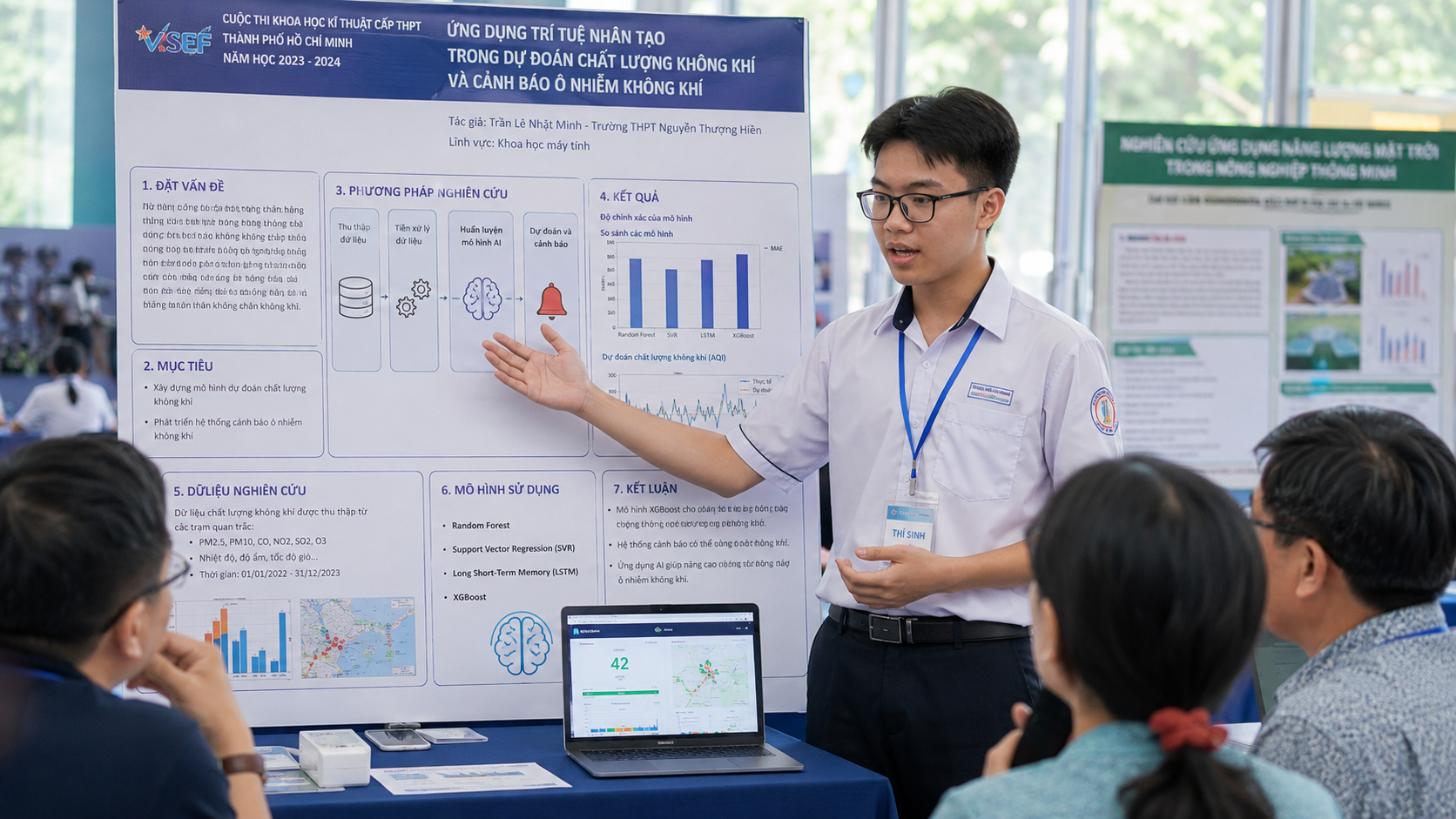 Học sinh THPT trình bày đề tài nghiên cứu khoa học kỹ thuật về AI tại cuộc thi